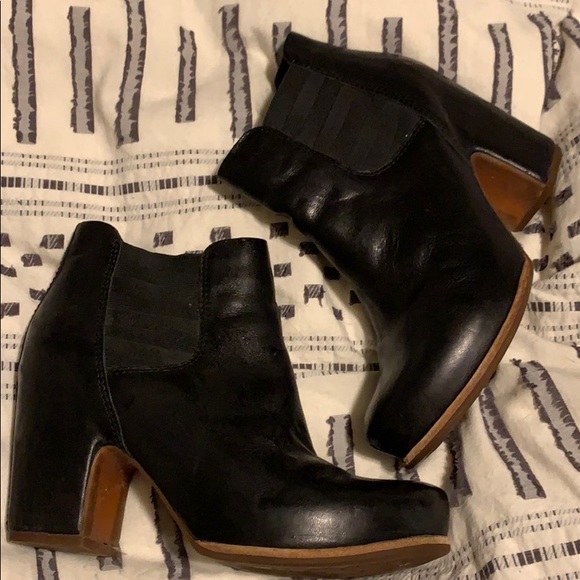 Kork-Ease Shoes - Kork Ease ankle booties